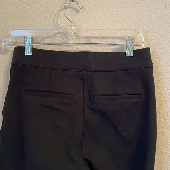 SPANX  Flare Pant . Excellent New Condition 
Black Sz M - Picture 4 of 4